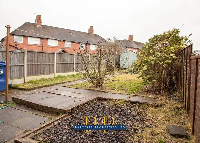 The Knutton House - Spacious Comfort By Parydise Properties - Leisure & Business Stays - Sleeps 7